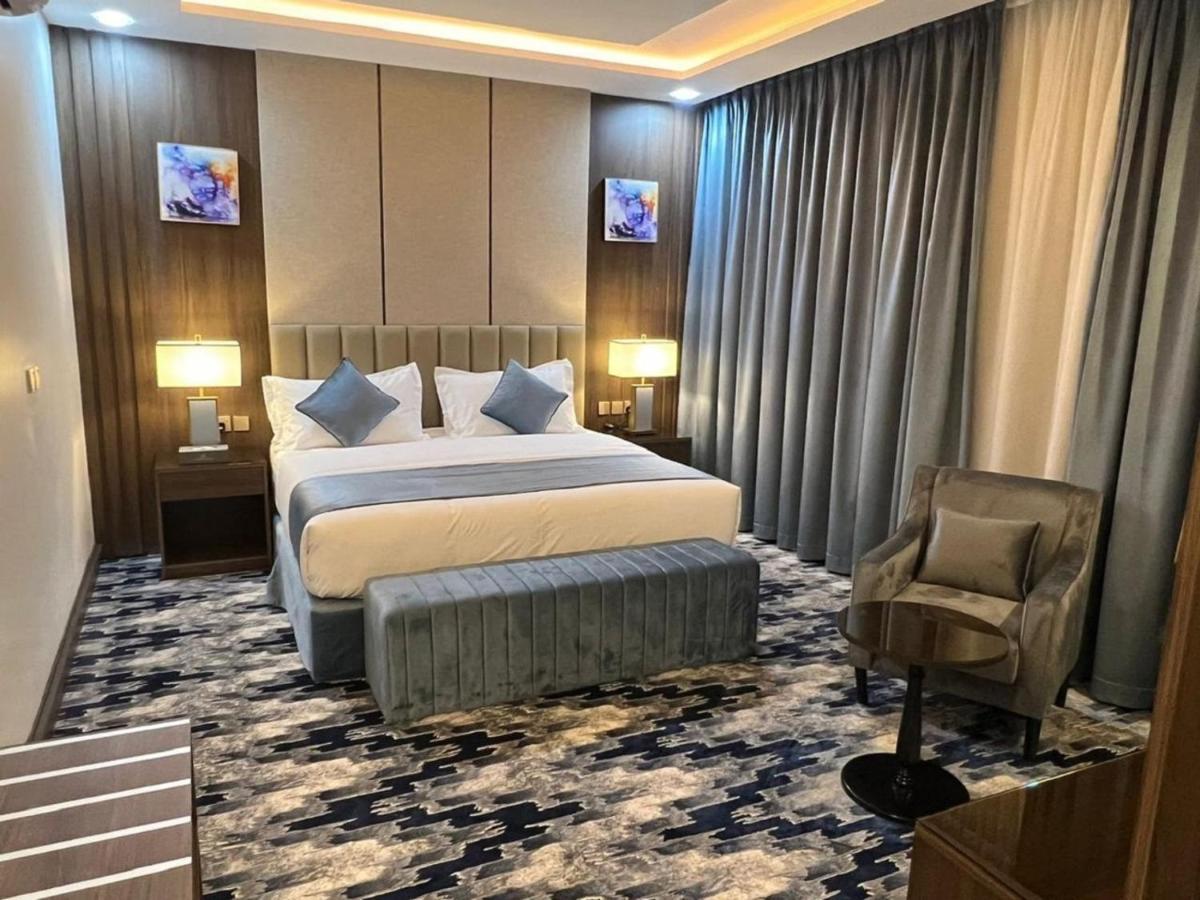 Hotel Aman - Almhalh