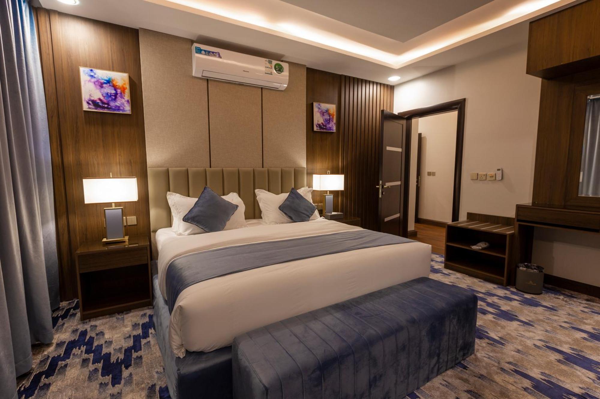 Aman - Almhalh Hotel *