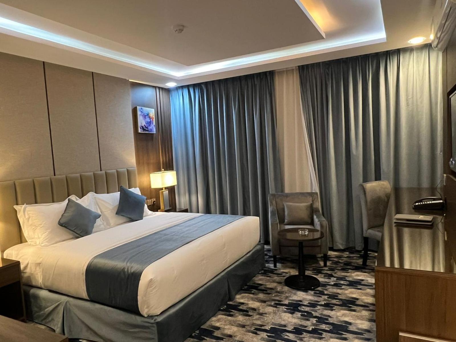 Hotel Aman - Almhalh